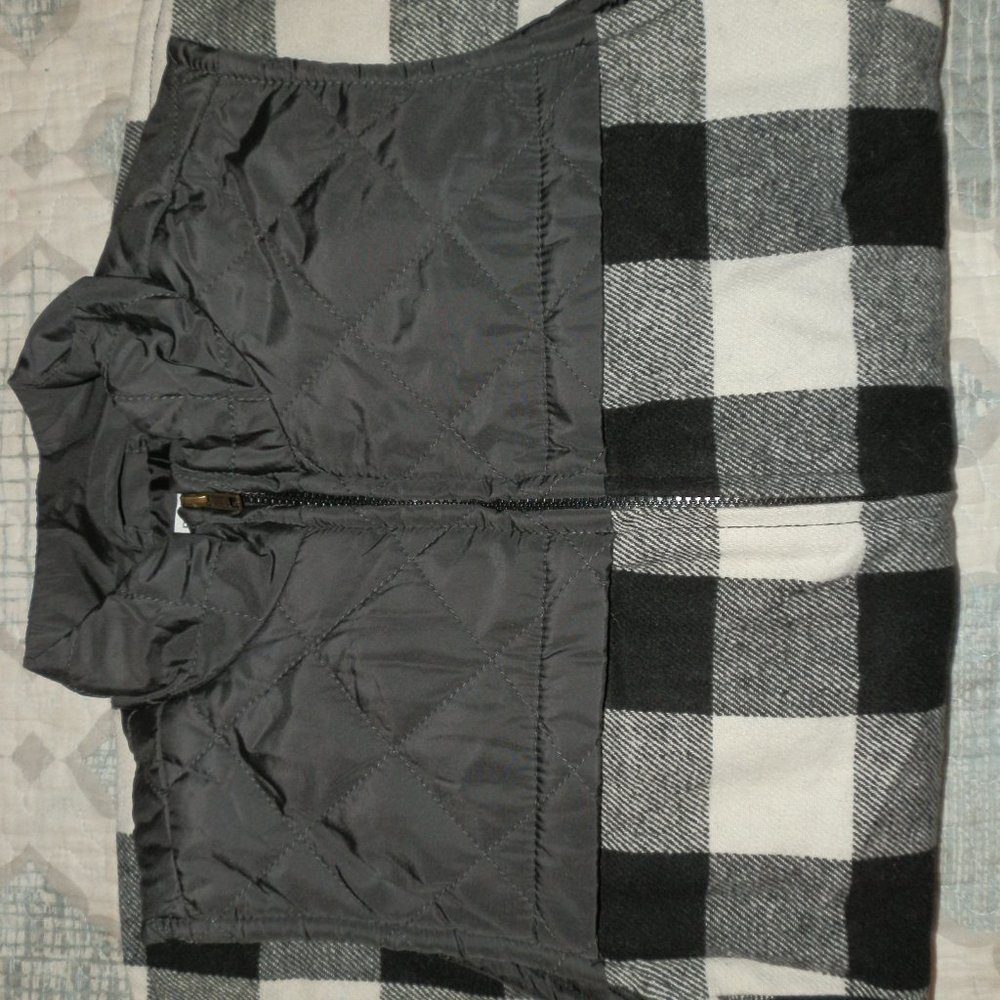 NWT MAURICES (0X) BUFFALO PLAID VEST - Picture 3 of 4